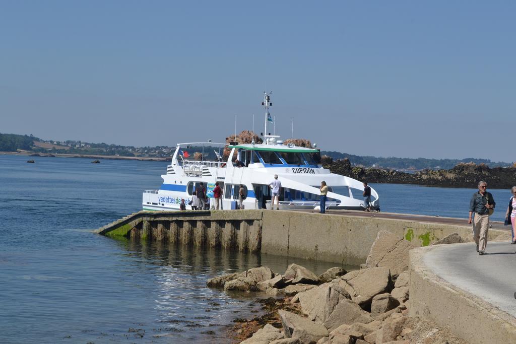 Gite De La Plage Lézardrieux Buitenkant foto